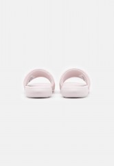 Nike Sportswear VICTORI ONE SLIDE Pantolette flach barely rose/metallic silver VICTORI ONE SLIDE Мюли на плоской подошве едва розовый/серебристый металлик