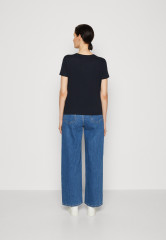 Tommy Hilfiger Basic T-shirt desert sky Базовая футболка небо пустыни