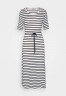 Tommy Hilfiger STRIPE MIDI Jersey dress white/desert sky ПОЛОСКА МИДИ Платье из джерси белое/пустынное небо