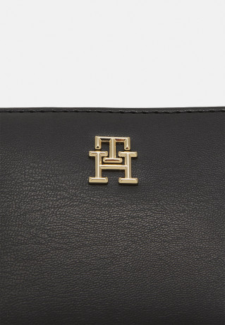 Tommy Hilfiger ICONIC Wallet black Кошелек ICONIC черный