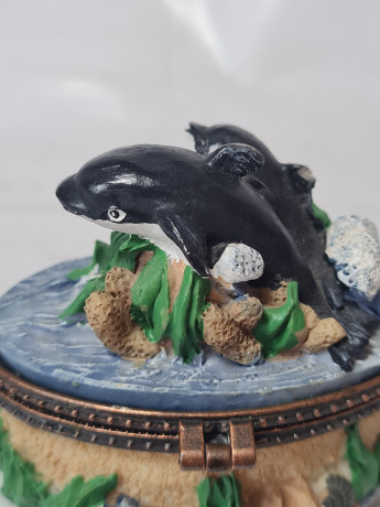 Шкатулка винтажная, с дельфинами и морским узором, фарфор, 7 x 8 см, Германия, 1960-70гг.