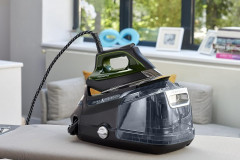 Rowenta Rowenta Dampfbugelstation Silence Steam Pro,Bugeleisen,Bugelstationen mit Dampfstation,Dampf, 1300,00 ml Wassertank, 1,3L Tank abnehmbar,Dampfbugeleisen,Dampfbugelstation,Bugelstation  Паровая гладильная станция Rowenta Silence Steam Pro, утюг, гл