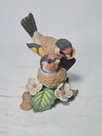 Фигурка винтажная H.C./ Flowered With Love "Две птички на ветке", керамика, 9.5 см, Китай, 1996г.