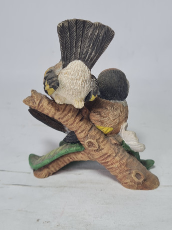 Фигурка винтажная H.C./ Flowered With Love "Две птички на ветке", керамика, 9.5 см, Китай, 1996г.