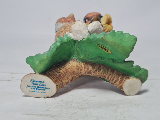 Фигурка винтажная H.C./ Flowered With Love "Две птички на ветке", керамика, 9.5 см, Китай, 1996г.