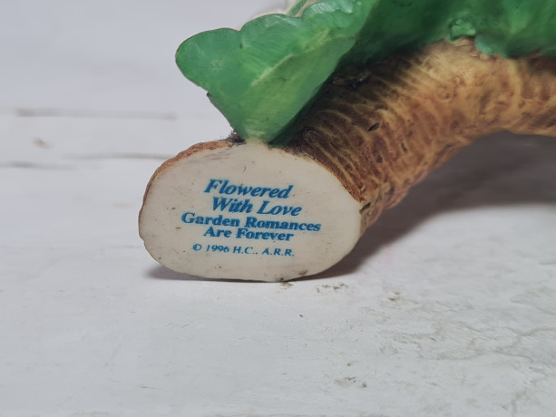 Фигурка винтажная H.C./ Flowered With Love "Две птички на ветке", керамика, 9.5 см, Китай, 1996г.