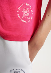 Tommy Hilfiger Basic T-shirt bright cerise pink Базовая футболка ярко-вишнево-розовый