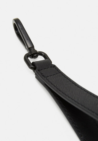 Tommy Hilfiger BUSINESS WASHBAG UNISEX Wash bag black BUSINESS WASHBAG UNISEX Сумка для стирки черный