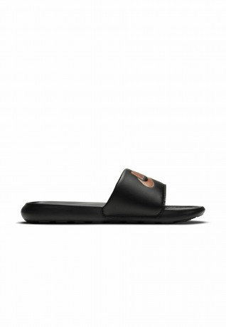 Nike Sportswear VICTORI ONE SLIDE Pantolette flach black/mtlc red bronze-black VICTORI ONE SLIDE Мюли на плоской подошве черный/mtlc красный бронзово-черный