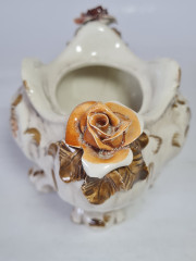 Ваза декоративная винтажная с оранжево-красным цветочным декором, ручная роспись, 17,5 x 11,5 x 10,5 см, Германия, 1960-70гг.