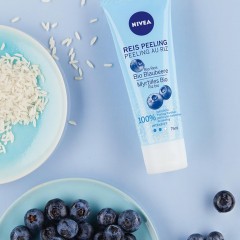 Nivea Reis Peeling Bio Blaubeere  Рисовый пилинг органическая черника