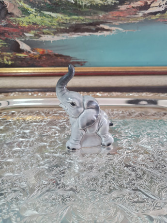 Фигурка винтажная Goebel "Серый слоненок", фарфор, 9 см, Германия, 1970-80гг.