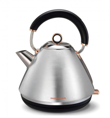 Morphy Richards Morphy Richards Wasserkocher Morphy Richards PYRAMID 1.5 Liter, kabellos, 3000 W, Gold Rose Morphy Richards Чайник Morphy Richards PYRAMID 1,5 л, беспроводной, 3000 Вт, золотисто-розовый