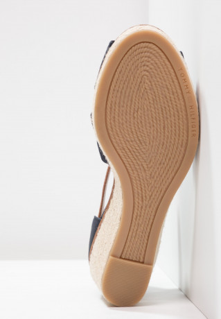 Tommy Hilfiger ICONIC ELBA  Platform sandals dark blue ICONIC ELBA Сандалии на платформе темно-синий