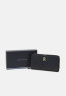 Tommy Hilfiger CHIC LARGE Wallet black CHIC LARGE Кошелек черный