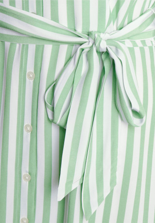 Tommy Hilfiger KNEE DRESS Shirt dress botanical green ПЛАТЬЕ НА КОЛЕНАХ Платье-рубашка ботанический зеленый