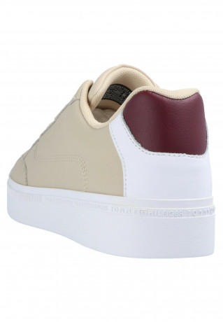Tommy Hilfiger ESSENTIAL TH COURT Trainers beige ESSENTIAL TH COURT Кроссовки бежевый