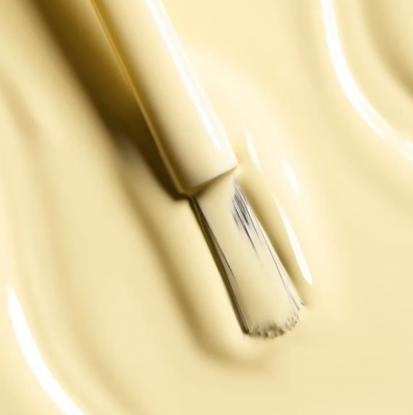 Chanel Le Vernis nail polish 129 Ovni 13ml, Лак для ногтей 129 Ovni (Франция), стойкое глянцевое покрытие, керамиды камелии, 13мл