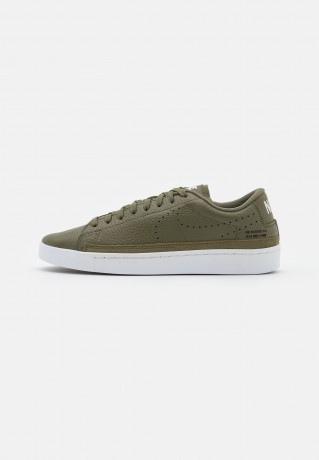 Nike Sportswear BLAZER UNISEX Sneaker low medium olive/sail/white BLAZER UNISEX Низкие кроссовки женские средний оливковый/парус/белый