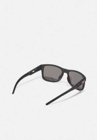 Tommy Hilfiger Sunglasses black Солнечные очки черный