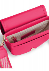 Tommy Hilfiger CITY SUMMER SADDLE SET Across body bag bright cerise pink CITY SUMMER SADDE SET Сумка через плечо ярко-вишнево-розовый