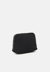 Tommy Hilfiger CHIC WASHBAG Wash bag black CHIC WASHBAG Сумка для стирки черный