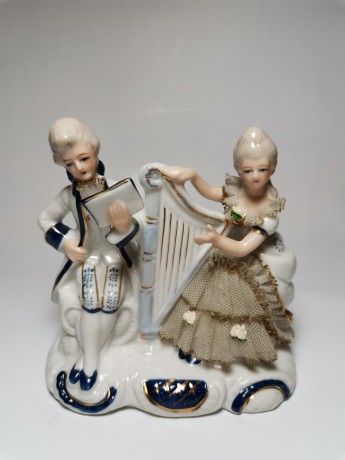 German porcelain, Немецкая винтажная фарфоровая статуэтка рококо "Музыканты с арфой" 12см, 1960-70гг.