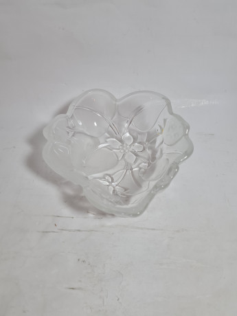 Салатница винтажная Im Stil Nieman, объемный декор, прессованное стекло, 19 см, Германия, 1960-70гг.
