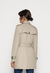 Tommy Hilfiger HERITAGE SINGLE BREASTED Trenchcoat medium taupe HERITAGE SINGLE BREASTED Тренч средний серо-коричневый