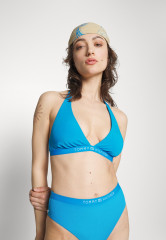 Tommy Hilfiger HALTER TRIANGLE Bikini top shocking blue HALTER TRIANGLE лиф бикини шокирующий синий