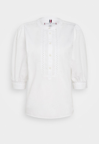 Tommy Hilfiger CRAFTED HENLEY Print T-shirt optic white CRAFTHED HENLEY Футболка с принтом оптический белый