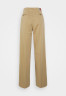 Tommy Hilfiger THXSM 2 PLEATS TROUSER Trousers countryside khaki БРЮКИ THXSM С 2 СКЛАДКАМИ Брюки загородный хаки