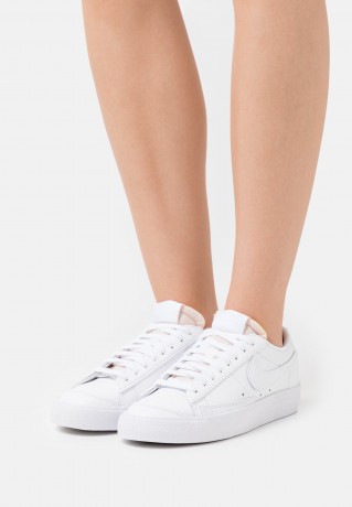 Nike Sportswear BLAZER Sneaker low white BLAZER низкие кроссовки женские белый