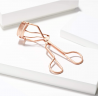 TWEEZERMAN Classic Wimpernzange,  Щипцы Classic (США), нержавеющая сталь, силикон, 3 сменных подушечки, эргономика, розовое золото