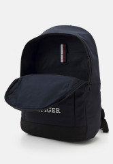 Tommy Hilfiger DOME BACKPACK UNISEX Rucksack space blue РЮКЗАК DOME UNISEX рюкзак космический синий