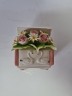 Статуэтка винтажная миниатюрная Capodimonte "Цветы в шкатулке", фарфор, 10 см, Италия, 1960-70гг.