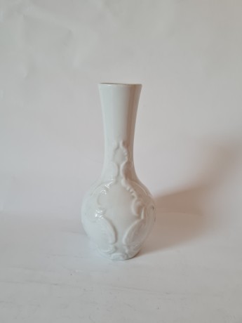 KPM Royal Bavaria Фарфоровая ваза белая с фактурным узором, 17см, Германия, 1950-60гг.