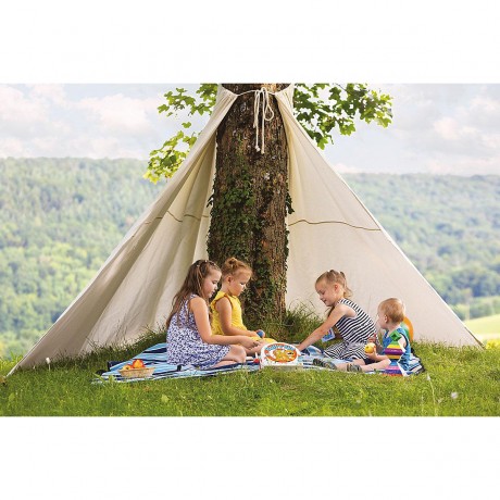 Baum Tipi вигвам на дереве