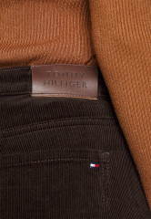 Tommy Hilfiger COMO SKINNY Trousers chocolate COMO SKINNY Брюки шоколад