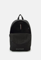 Tommy Hilfiger SKYLINE BACKPACK UNISEX Rucksack black РЮКЗАК SKYLINE UNISEX Рюкзак черный
