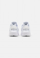 Nike Sportswear AIR HUARACHE UNISEX Sneaker low white/pure platinum AIR HUARACHE UNISEX Низкие кроссовки женские белый/чистая платина