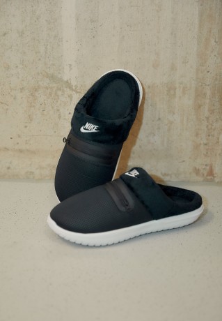 Nike Sportswear BURROW Hausschuh black/white НОРА туфелька черно-белый