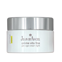 JEAN D'ARCEL creme vita fine PRESTIGE 24h Gesichtscreme reich an Vitaminen-C-A und E  creme vita Fine PRESTIGE 24-часовой крем для лица богатый витаминами С, А и Е