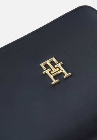 Tommy Hilfiger FLOW SOLID Wallet space blue FLOW SOLID Бумажник космический синий