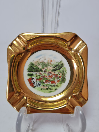 HB Wien Винтажная квадратная пепельница с обильной позолотой "Майрхофен", 8см, Германия,1960-70гг.