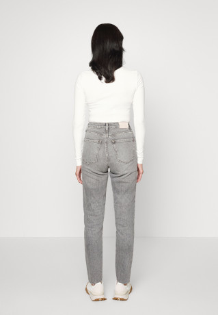 Tommy Hilfiger GRAMERCY TAPERED Jeans Skinny Fit zigi GRAMERCY TAPERED Джинсы скинни Зиги