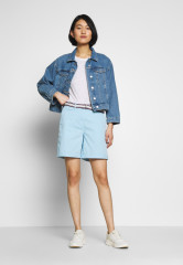 Tommy Hilfiger RELAXED Print T-shirt white RELAXED Футболка с принтом белый