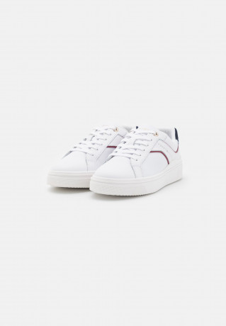 Tommy Hilfiger FEMININE COURT Trainers red/white/blue FEMININE COURT Кроссовки красный/белый/синий