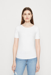 Tommy Hilfiger SLIM Basic T-shirt th optic white SLIM Базовая футболка й оптический белый
