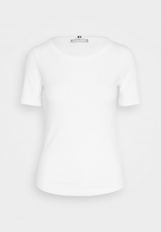 Tommy Hilfiger SLIM Basic T-shirt th optic white SLIM Базовая футболка й оптический белый